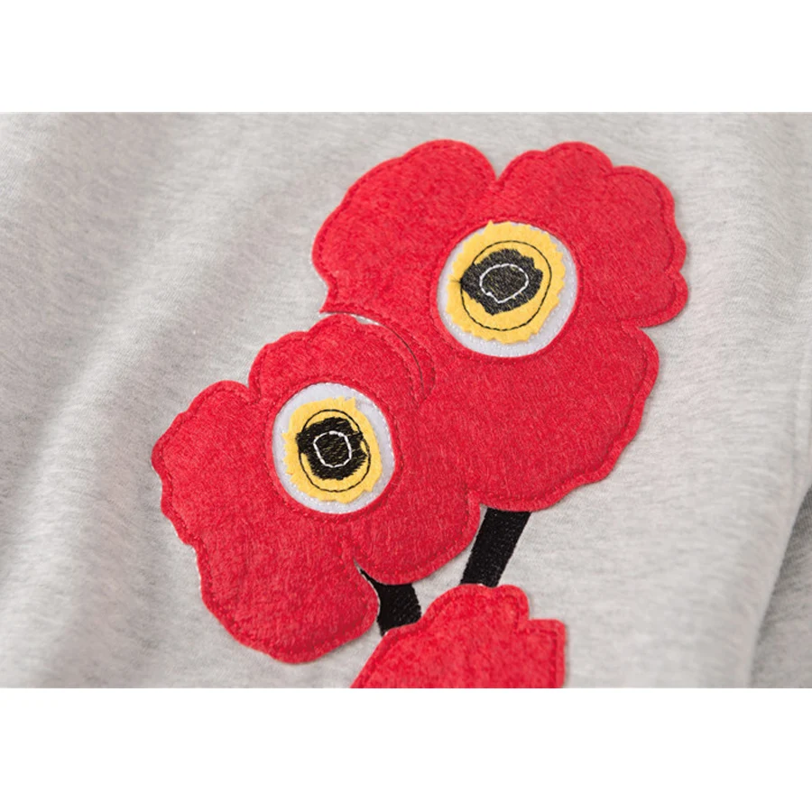2021 Spring French couples clothing flower embroidery long sleeve women sweater O neck grey pure cotton sweatshirts
2021 Spring French couples clothing flower embroidery long sleeve women sweater O neck grey pure cotton sweatshirts