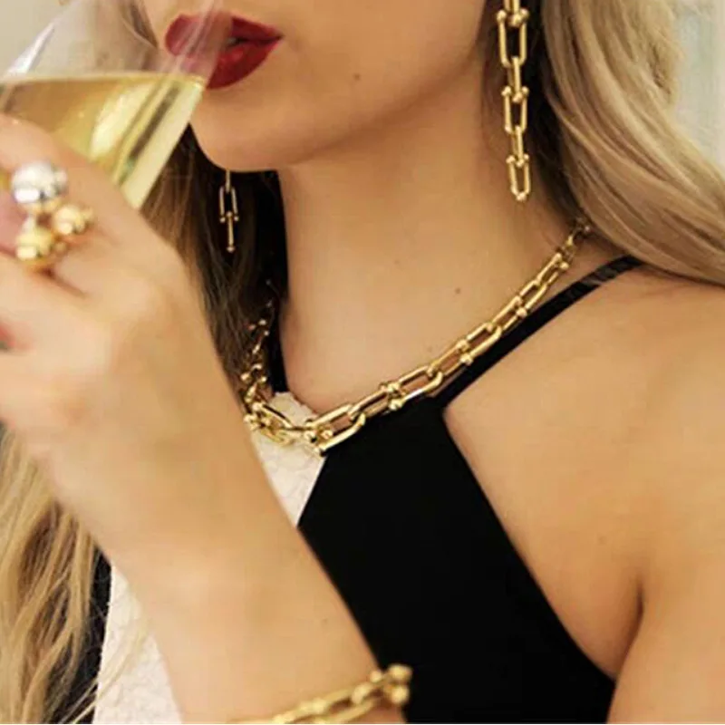 Women's Punk Neck Chain Shape Linked Checker Goth Jewelry Choker Collar For Girl
Women's Punk Neck Chain Shape Linked Checker Goth Jewelry Choker Collar For Girl