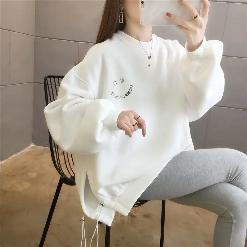 Cotton-containing Women's Loose Korean Student Round Neck Split Long-sleeved Sweater Women ins Tide Spring Top LX004
Cotton-containing Women's Loose Korean Student Round Neck Split Long-sleeved Sweater Women ins Tide Spring Top LX004