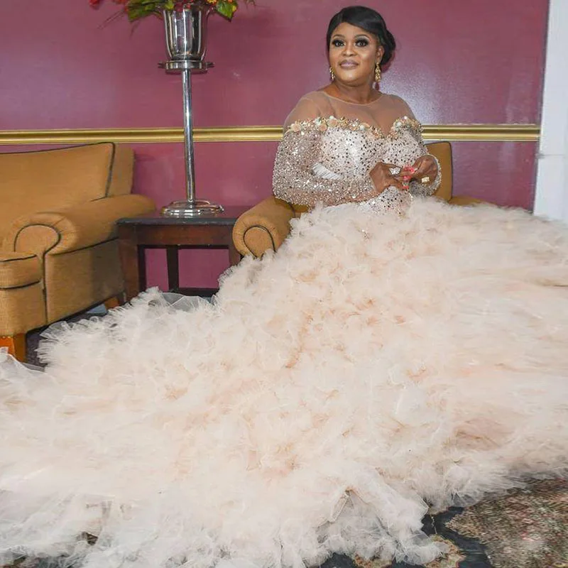 Aso Ebi Свадебные платья с оборками Русалка 2022 блестящие с длинным рукавом многоярусные тюлевые платья-Бейды со шлейфом Свадебные платья
Aso Ebi Свадебные платья с оборками Русалка 2022 блестящие с длинным рукавом многоярусные тюлевые платья-Бейды со шлейфом Свадебные платья