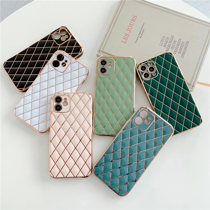 New Electroplated Phone Case For iPhone 11 Pro Max 12 Mini 7 8 Plus XS Max X XR SE 2021 12 Smooth Lattice Shockproof Coque
New Electroplated Phone Case For iPhone 11 Pro Max 12 Mini 7 8 Plus XS Max X XR SE 2021 12 Smooth Lattice Shockproof Coque