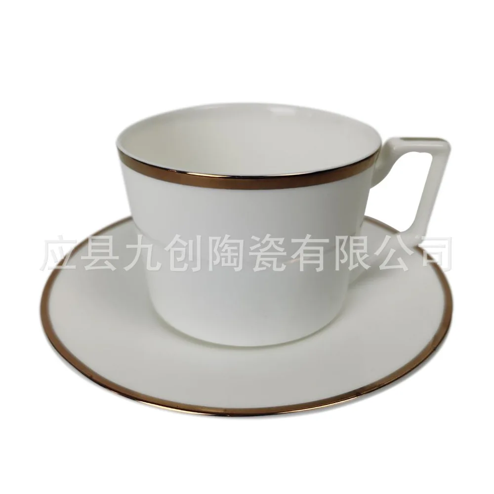 Simple single gold wire bone china plate Western steak pasta plate family dishes set daily coffee cup plate
Simple single gold wire bone china plate Western steak pasta plate family dishes set daily coffee cup plate