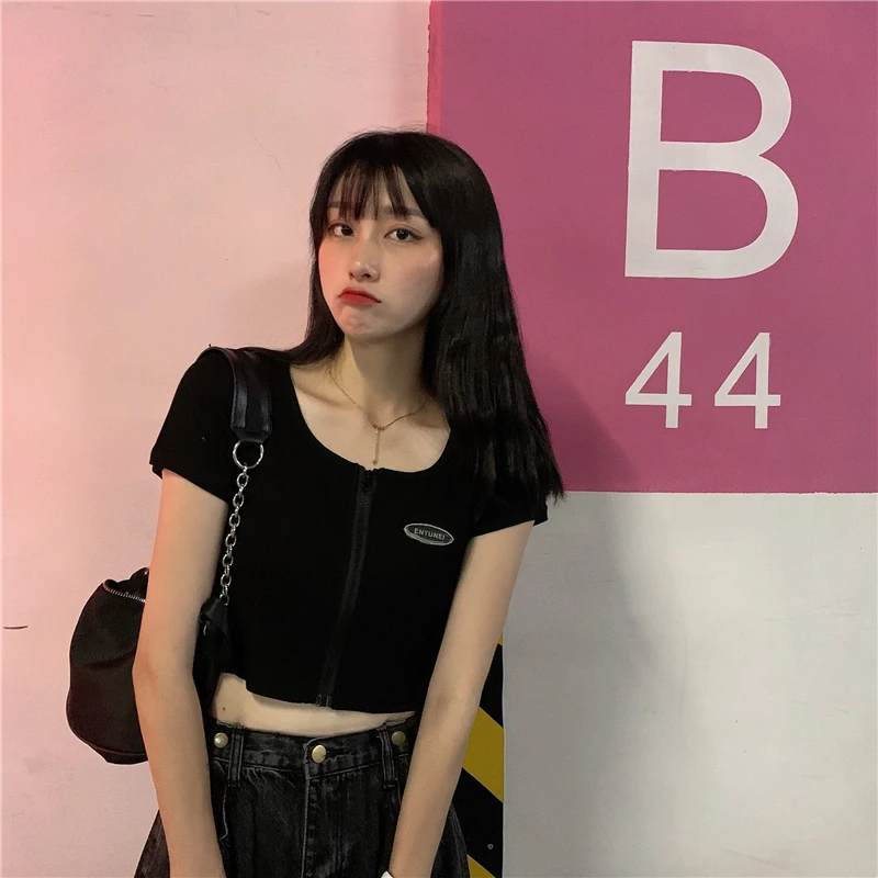 Fruity Korean Ins Vintage Zipper Short-Sleeved T-shirt Women's Summer Slim Fit O-neck Short Bare Midriff BM Style Top
Fruity Korean Ins Vintage Zipper Short-Sleeved T-shirt Women's Summer Slim Fit O-neck Short Bare Midriff BM Style Top