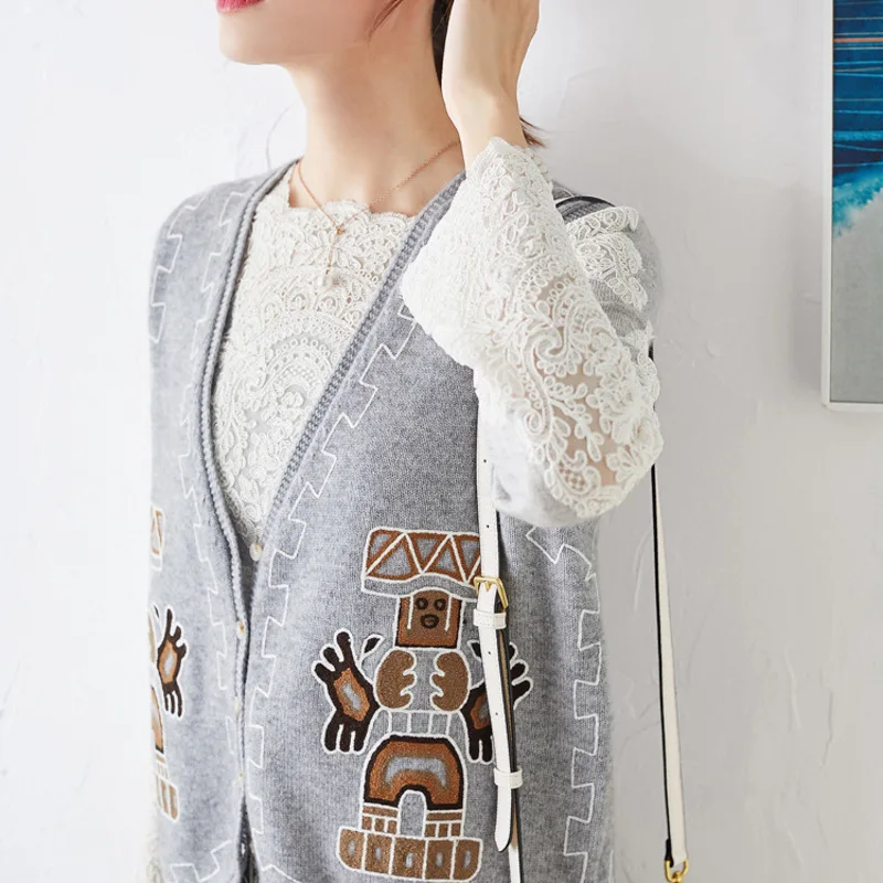 New Robot embroidered wool vest high J straight out of the goods and goods factory leisure vest
New Robot embroidered wool vest high J straight out of the goods and goods factory leisure vest