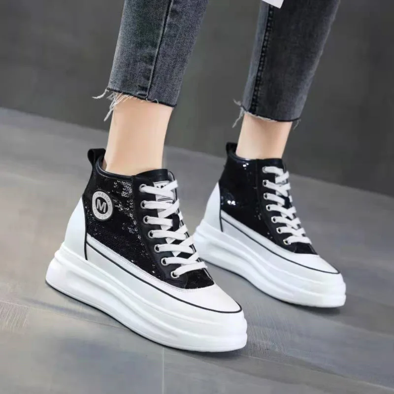 Little white shoes fall 2021 new cowhide high-top single shoes increase in all-match fashion lace casual women's shoes
Little white shoes fall 2021 new cowhide high-top single shoes increase in all-match fashion lace casual women's shoes