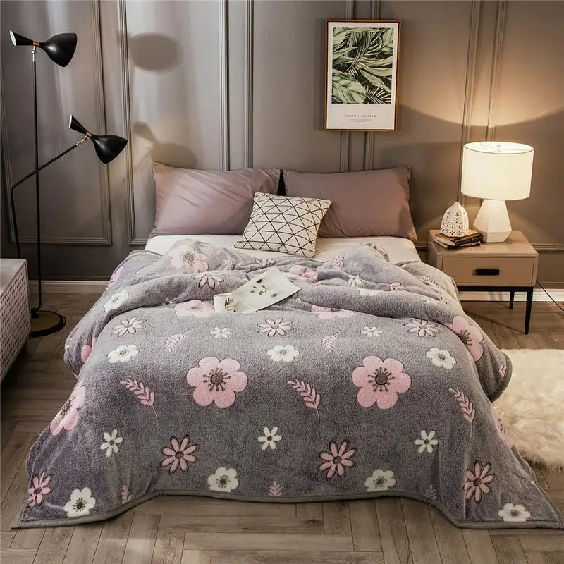Flannel Blanket Adult Kid Soft Throw Blanket for Sofa Bed Couch Frazadas Mantas De Cama Cobertor
Flannel Blanket Adult Kid Soft Throw Blanket for Sofa Bed Couch Frazadas Mantas De Cama Cobertor