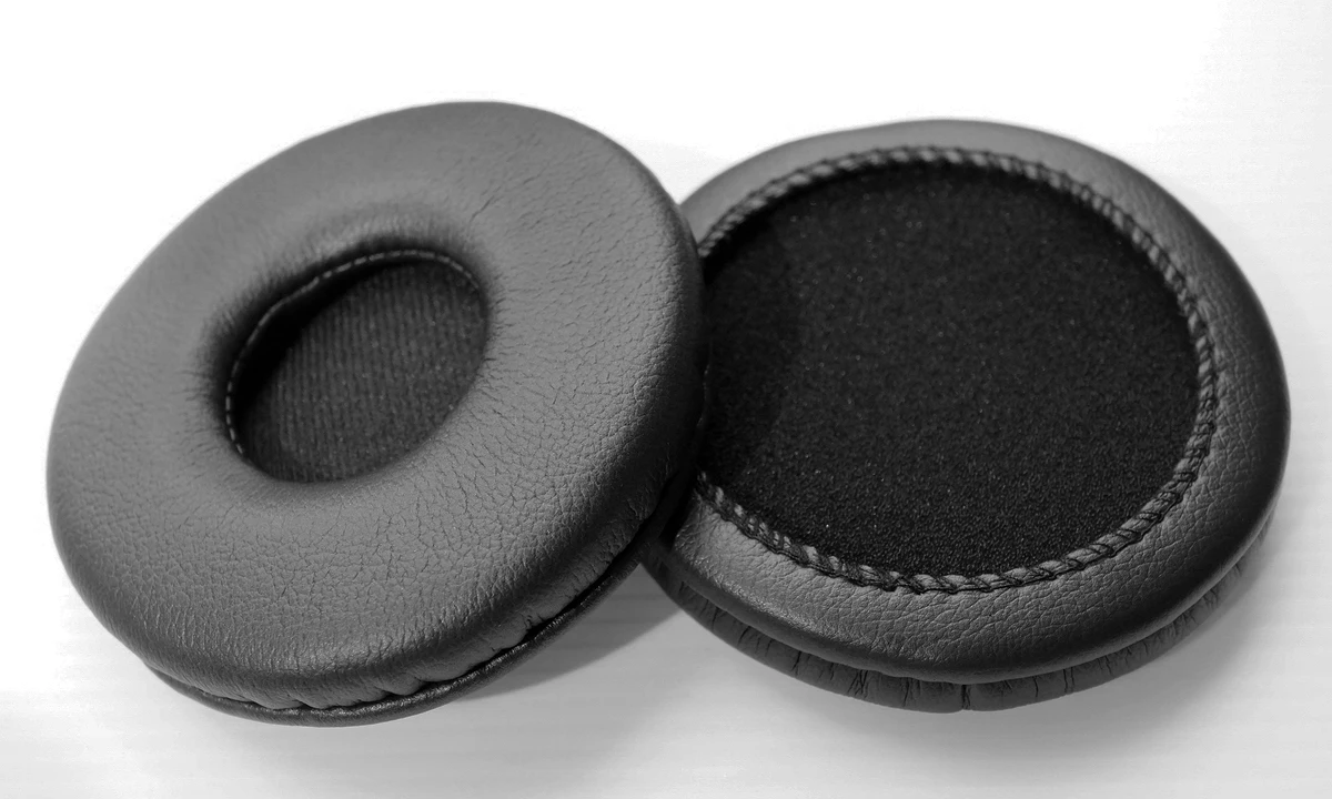 Original Earmuff Ear Pads Replacement for SHURE SRH550 DJ HPAEC550 SRH 550 Headphones (Ear Caps / Cover)
Original Earmuff Ear Pads Replacement for SHURE SRH550 DJ HPAEC550 SRH 550 Headphones (Ear Caps / Cover)