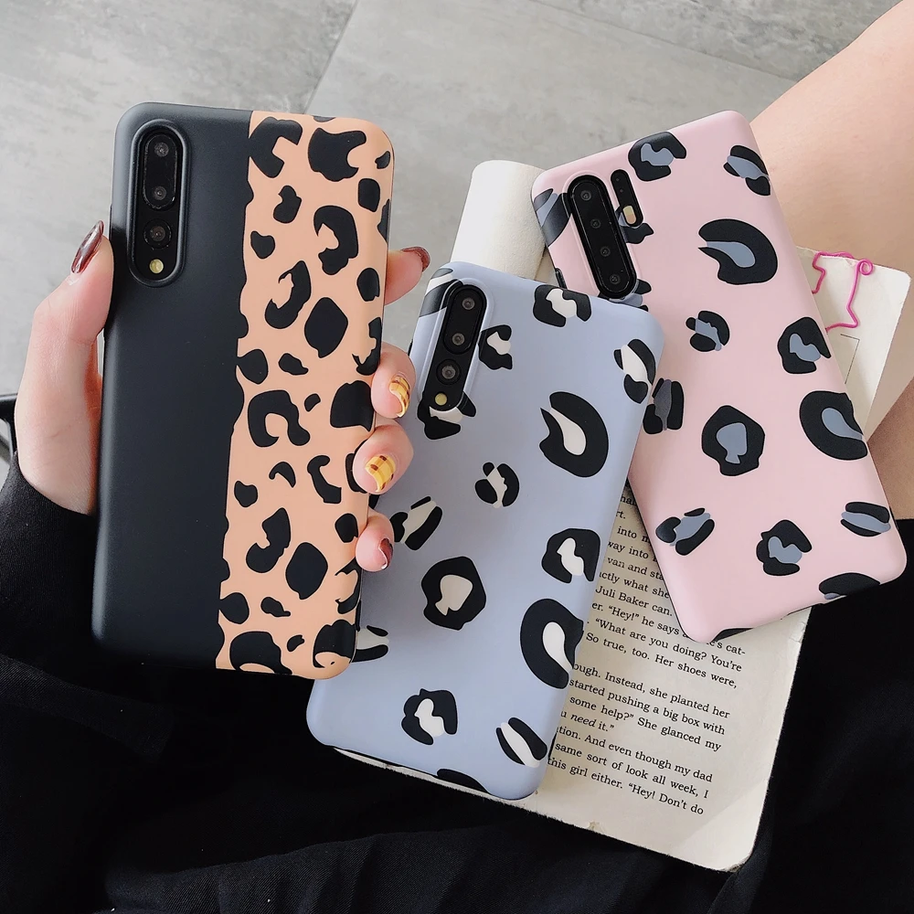 Luxury Leopard Print Phone Case for Huawei Mate 30 Pro Mate 20 Nova 3 3i Soft Silicone Back Cover for P20 Lite P30 Pro Cases
Luxury Leopard Print Phone Case for Huawei Mate 30 Pro Mate 20 Nova 3 3i Soft Silicone Back Cover for P20 Lite P30 Pro Cases
