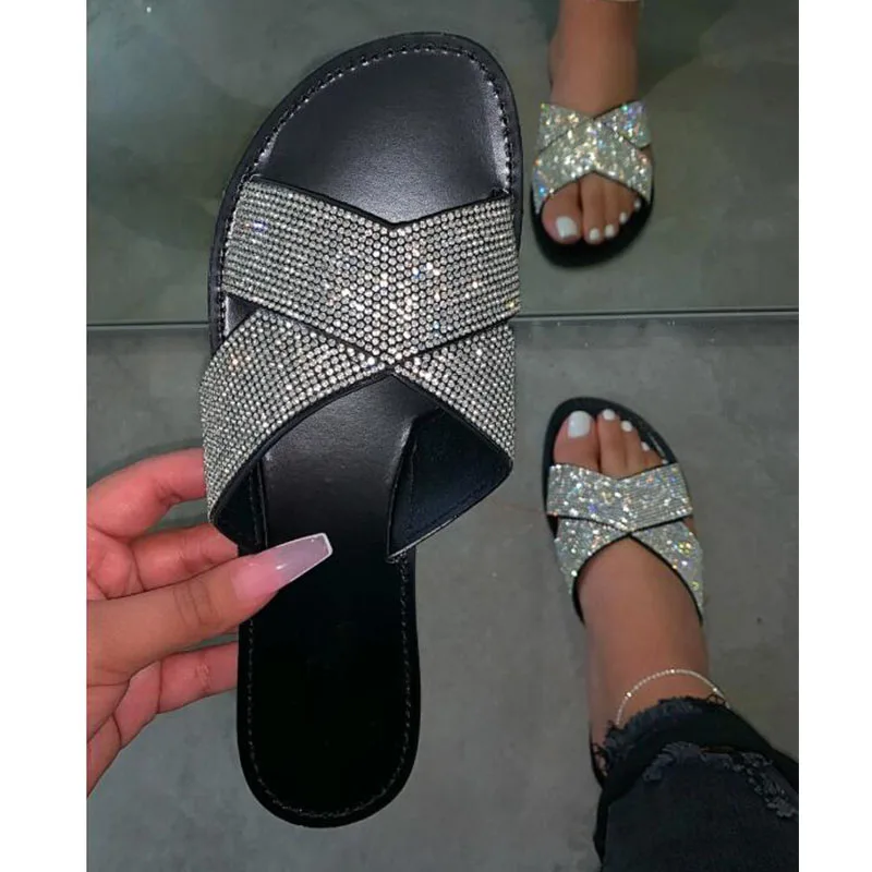 rhinestone slippers 2020 new women shoes woman fashion wild beach flip flop bright flat bottom outdoor slides student sandals
rhinestone slippers 2020 new women shoes woman fashion wild beach flip flop bright flat bottom outdoor slides student sandals