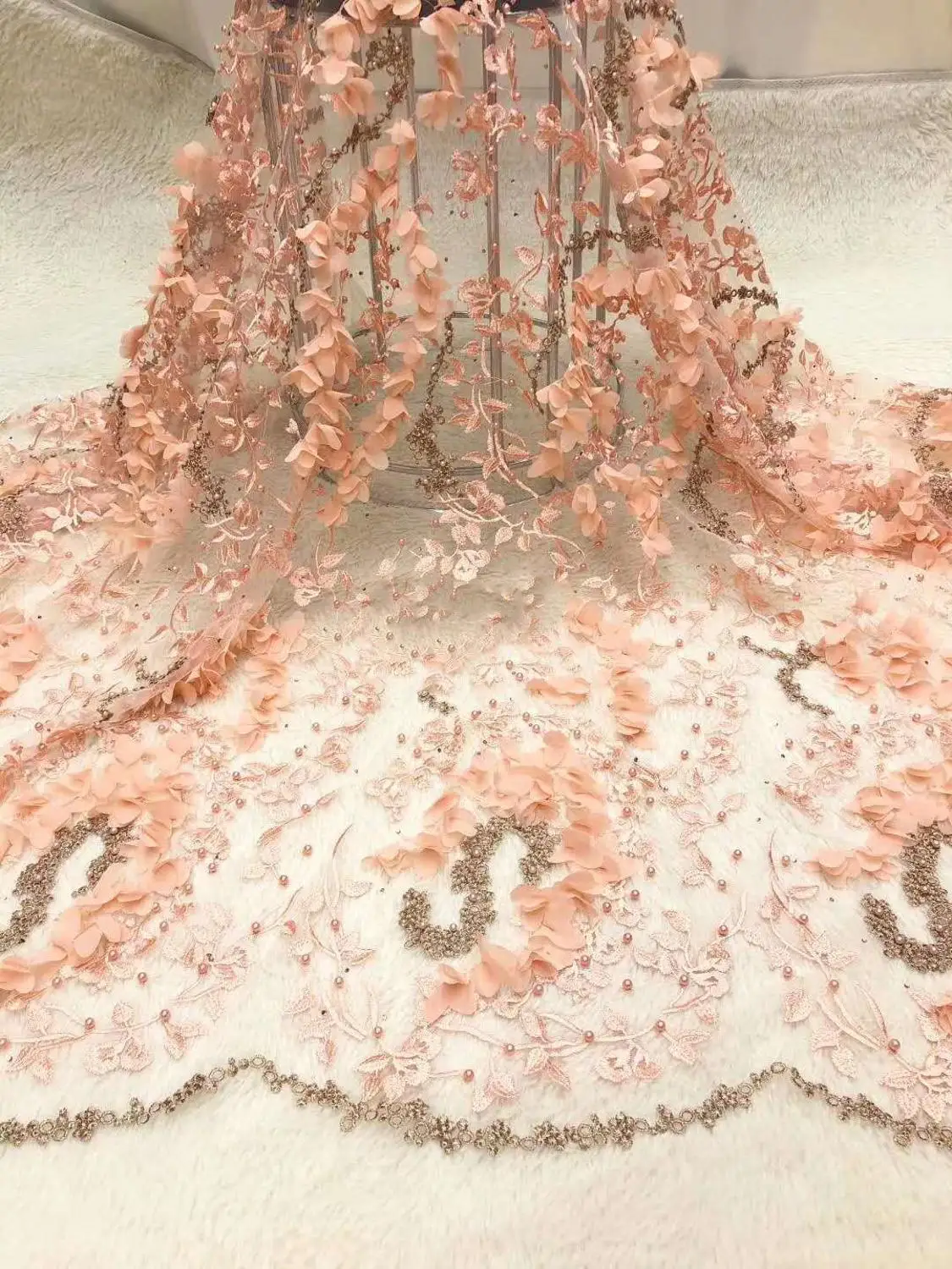 Pink 3D Flower Beading Embroidery Design/Ladies Evening Dress Wedding Dress Fabric Africa Nigeria Lace Fabric French Tulle Lace
Pink 3D Flower Beading Embroidery Design/Ladies Evening Dress Wedding Dress Fabric Africa Nigeria Lace Fabric French Tulle Lace