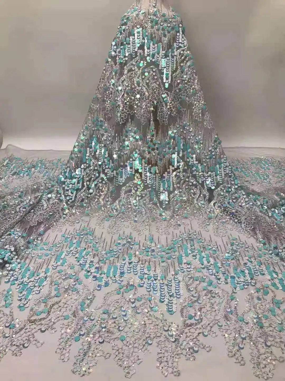 Французская Тюлевая сетчатая кружевная вышитая блестками Ткань для шитья дизайн «сделай сам» свадебное вечернее платье юбка аксессуары дл...
Французская Тюлевая сетчатая кружевная вышитая блестками Ткань для шитья дизайн «сделай сам» свадебное вечернее платье юбка аксессуары дл...