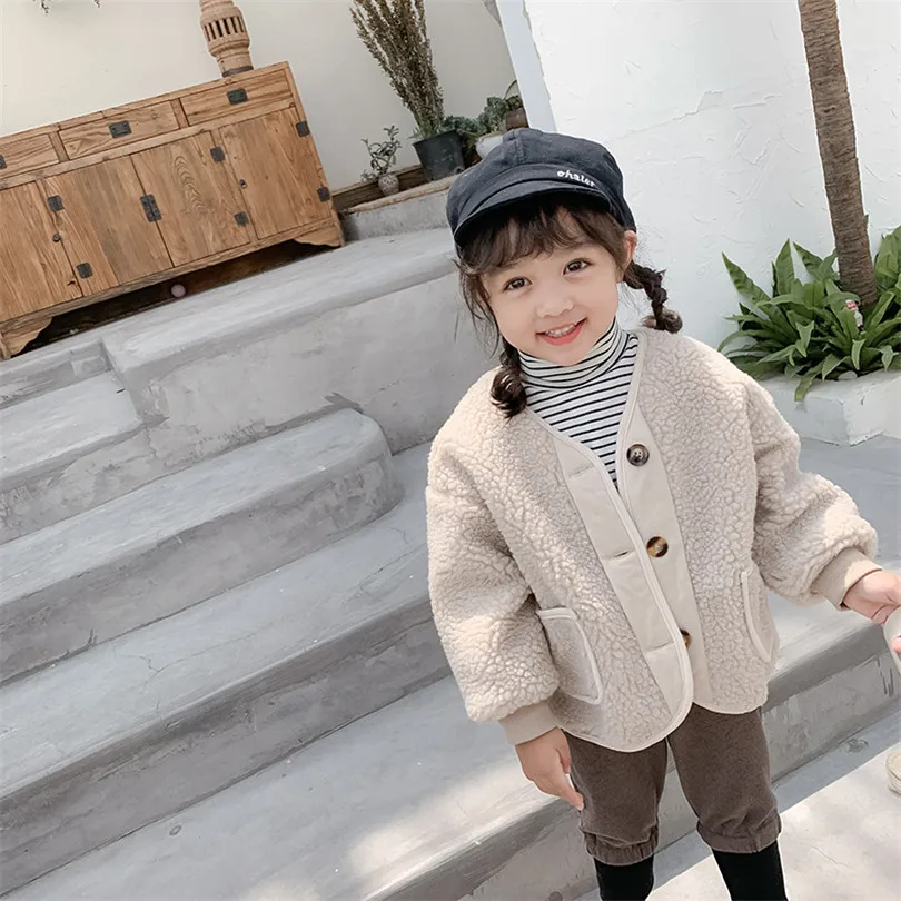 Mother And Daughter Coat Clothes Winter Fur Mommy And Me Jacket Wool Family Look Mother Son OuterWear Family Matching Clothes
Mother And Daughter Coat Clothes Winter Fur Mommy And Me Jacket Wool Family Look Mother Son OuterWear Family Matching Clothes