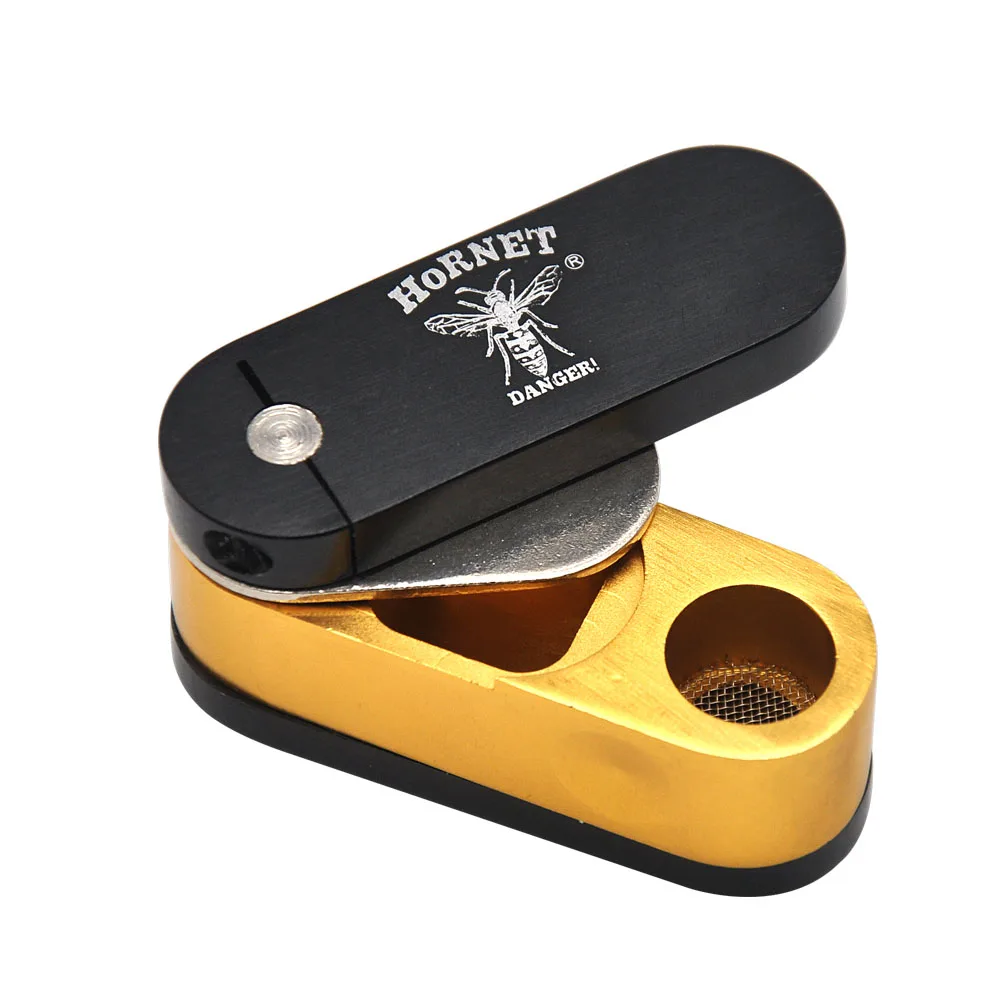 HORNET Mini Metal Smoking Pipe Two Layers Turning Smoking Pipe Portable Metal Pipes For Smoking Herb Smoking Tobacco Accessories
HORNET Mini Metal Smoking Pipe Two Layers Turning Smoking Pipe Portable Metal Pipes For Smoking Herb Smoking Tobacco Accessories