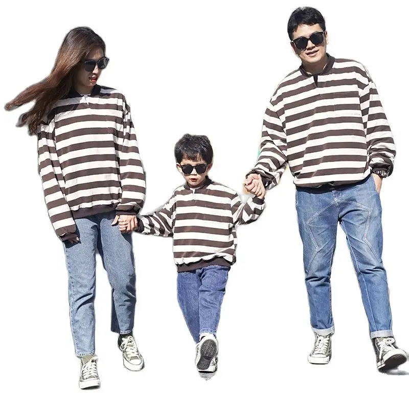 2021 Family Child Clothes Mother Girls Sweatshirt Tops Stripes Print Long Sleeve Pullover Boys Father Cotton Casual Lovely Tops
2021 Family Child Clothes Mother Girls Sweatshirt Tops Stripes Print Long Sleeve Pullover Boys Father Cotton Casual Lovely Tops