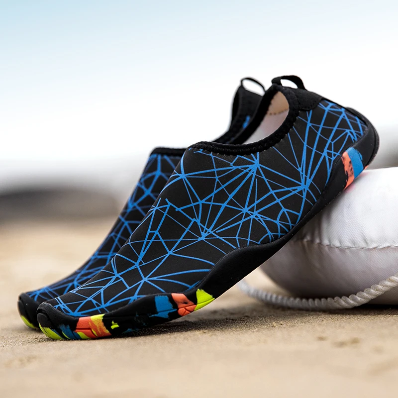 Men and women outdoor breathable beach shoes barefoot water shoes swimming shoes sea fishing shoes quick-drying sports shoes2021
Men and women outdoor breathable beach shoes barefoot water shoes swimming shoes sea fishing shoes quick-drying sports shoes2021