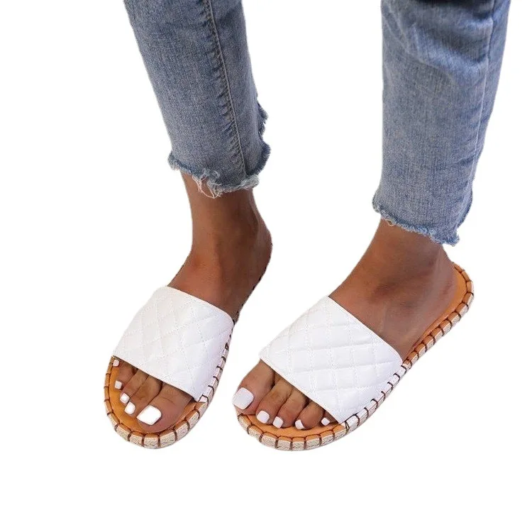 Flat Shoes Female Ladies' Slippers Big Size Low Luxury Slides Slipers Women Summer Designer 2021 Basic Sewing Fashion Fabric Rub
Flat Shoes Female Ladies' Slippers Big Size Low Luxury Slides Slipers Women Summer Designer 2021 Basic Sewing Fashion Fabric Rub