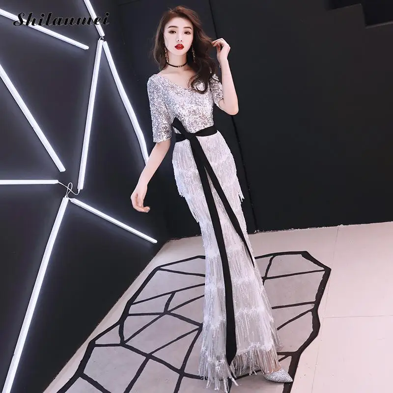 Elegant Sequin Tassel Evening Party Dress Women Deep V Neck Silver Sequined Maxi Long Dress Sexy Tassels Layered Mermaid Dresses
Elegant Sequin Tassel Evening Party Dress Women Deep V Neck Silver Sequined Maxi Long Dress Sexy Tassels Layered Mermaid Dresses