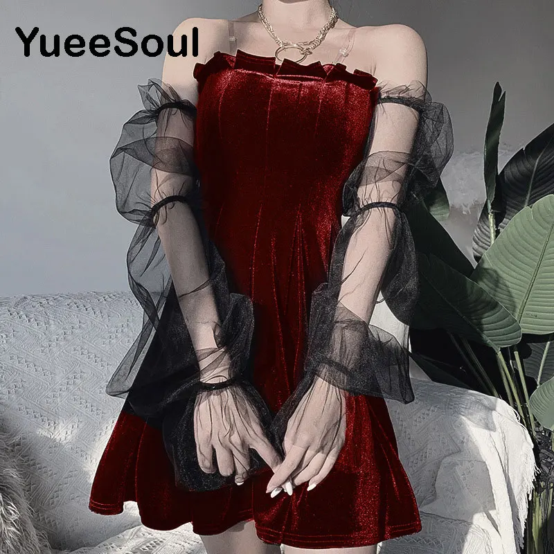 Red Color Mesh Vintage Gothic Dresses Egirl Aesthetic Transpanent Strap Pleated Dress Chic Punk Hip Hop Grunge Emo Alt Clothes
Red Color Mesh Vintage Gothic Dresses Egirl Aesthetic Transpanent Strap Pleated Dress Chic Punk Hip Hop Grunge Emo Alt Clothes