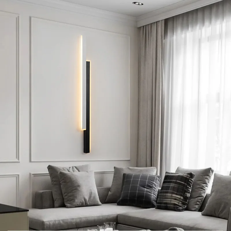 Black and White Long Golden Wall Lamp LED Living Room Background Wall Bedroom Bedside Lamp New Nordic Light Luxury
Black and White Long Golden Wall Lamp LED Living Room Background Wall Bedroom Bedside Lamp New Nordic Light Luxury