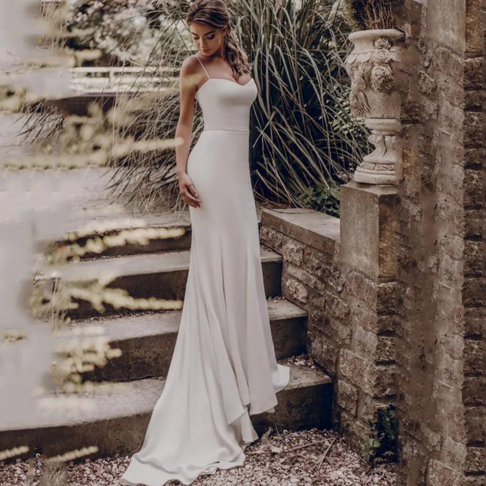 Sexy Mermaid Wedding Dress Backless White Spaghetti Straps Sleeveless Summer Beach Bridal Gown Long Dresses Custom Size Vestidos
Sexy Mermaid Wedding Dress Backless White Spaghetti Straps Sleeveless Summer Beach Bridal Gown Long Dresses Custom Size Vestidos