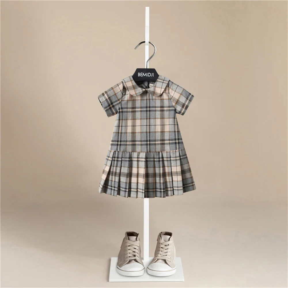 2021 New Kids Designer Clothes Plaid Dresses Princess Party Pleated Dress for Teenage Girls Birthday Wholesale Summer Clothing
2021 New Kids Designer Clothes Plaid Dresses Princess Party Pleated Dress for Teenage Girls Birthday Wholesale Summer Clothing