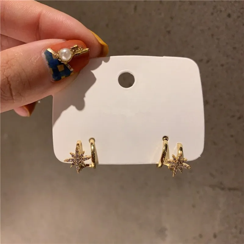 Korea earrings 2020 new small five-pointed star stud earrings joker temperament woman contracted earrings
Korea earrings 2020 new small five-pointed star stud earrings joker temperament woman contracted earrings