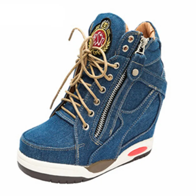 Retro Personality Women Platform Shoes Fashionable High-Quality Designer Shoes Women Boots Casual Catwalk Non-Slip Women Boots
Retro Personality Women Platform Shoes Fashionable High-Quality Designer Shoes Women Boots Casual Catwalk Non-Slip Women Boots