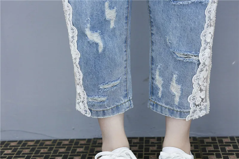 Vintage Lace patchwork Holes Ripped Jean Jumpsuit 2XL Size Wide Legs Bib Overalls For Women Drop Crotch Denim Rompers
Vintage Lace patchwork Holes Ripped Jean Jumpsuit 2XL Size Wide Legs Bib Overalls For Women Drop Crotch Denim Rompers