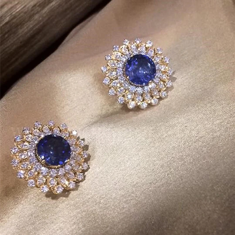 Huitan, новый дизайн, женские серьги-гвоздики с микрозакрепкой, кубический цирконий, блестящие серьги для свадьбы, юбилея, подарок, эффектные ю...
Huitan, новый дизайн, женские серьги-гвоздики с микрозакрепкой, кубический цирконий, блестящие серьги для свадьбы, юбилея, подарок, эффектные ю...