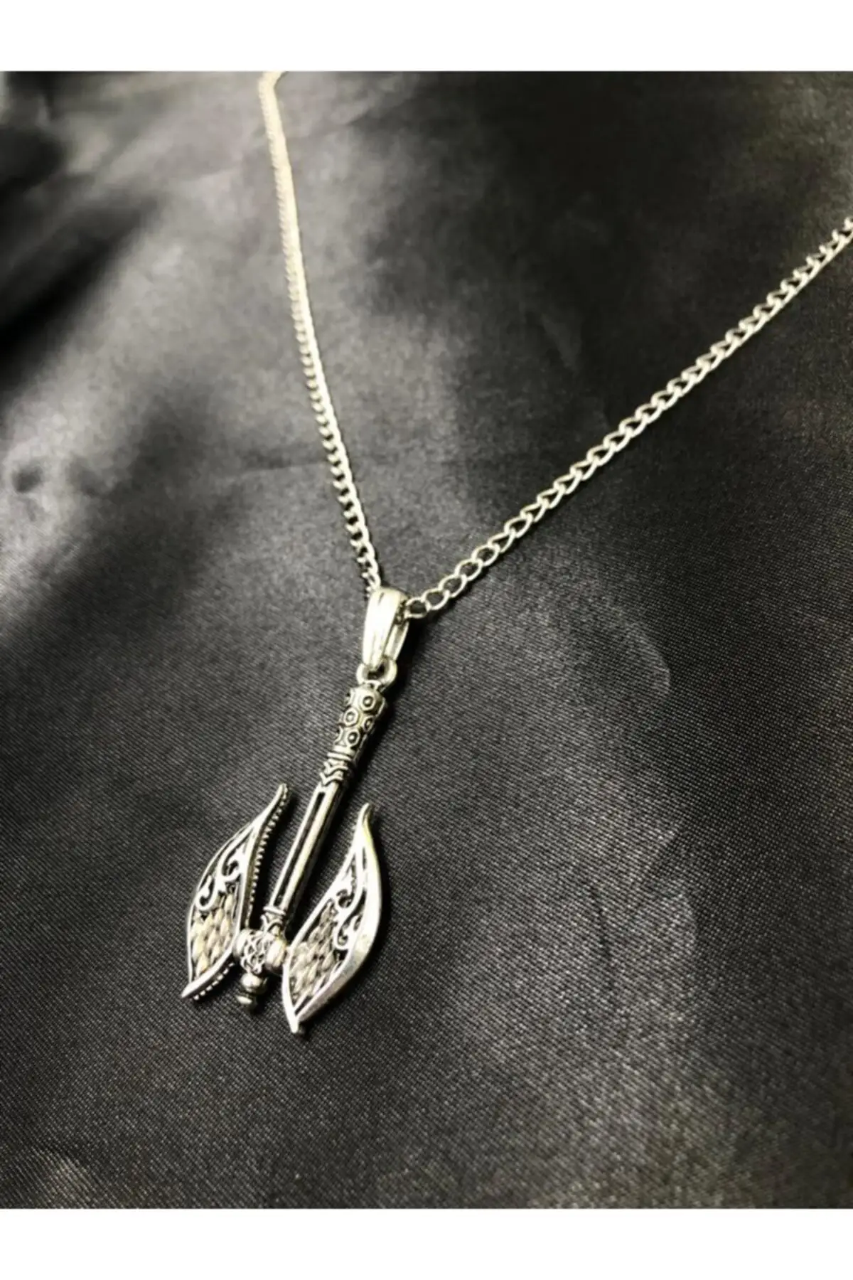 Men's Necklace Tarnish Casting Necklace Silver Color
Men's Necklace Tarnish Casting Necklace Silver Color