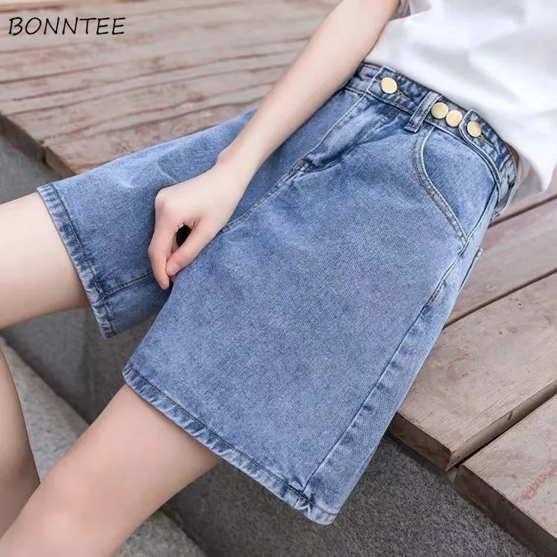 Denim Shorts Women College Korean All-match Summer Chic Button Loose Womens Short Leisure Trendy Simple High Waist Lady Clothing
Denim Shorts Women College Korean All-match Summer Chic Button Loose Womens Short Leisure Trendy Simple High Waist Lady Clothing