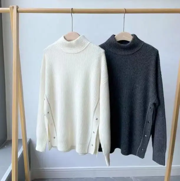 Runway Fashion Women Sweater 2021 High Quality Winter Long Sleeve Chain Beading Knitted Cashmere Solid Pullover Sweater
Runway Fashion Women Sweater 2021 High Quality Winter Long Sleeve Chain Beading Knitted Cashmere Solid Pullover Sweater