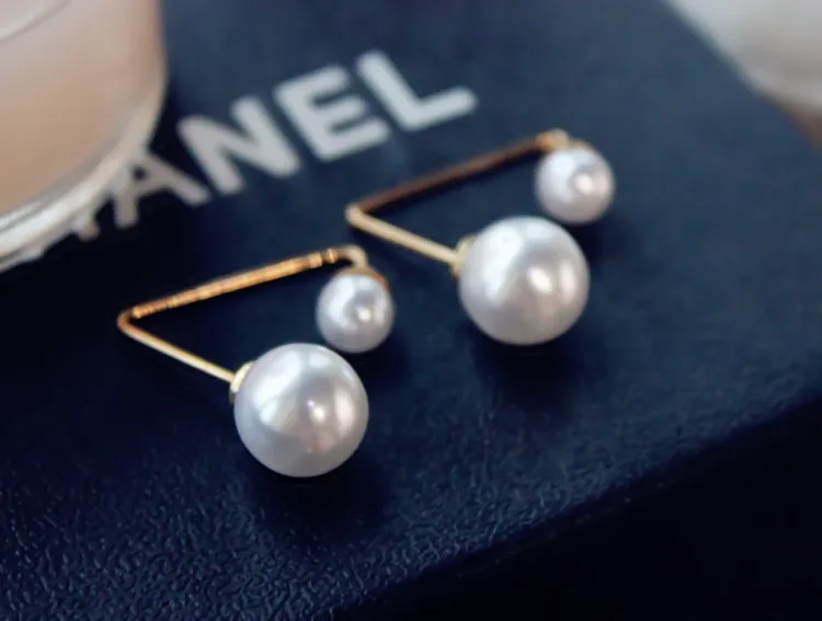 Stud Earrings Elegant Simulated Pearls Earring Brincos Boucle D'oreille 2020 Crystal Bijoux New Design
Stud Earrings Elegant Simulated Pearls Earring Brincos Boucle D'oreille 2020 Crystal Bijoux New Design
