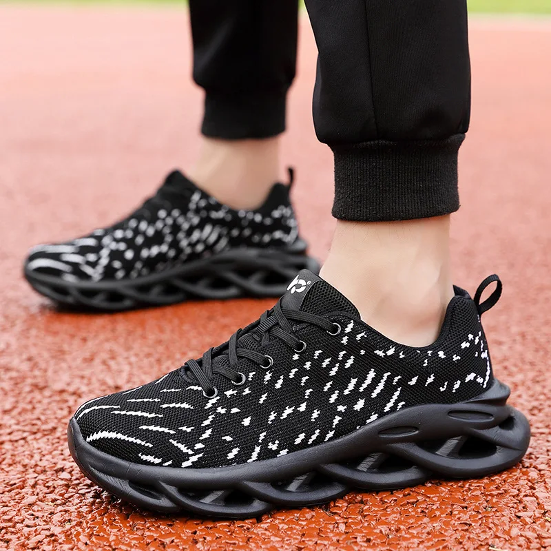 Brand 2020 New Fashion Sneakers Mesh Breathable Lace-Up Plus Size Men Casual Shoes Light Low Cut Sneakers 38-45 Sock Shoes
Brand 2020 New Fashion Sneakers Mesh Breathable Lace-Up Plus Size Men Casual Shoes Light Low Cut Sneakers 38-45 Sock Shoes