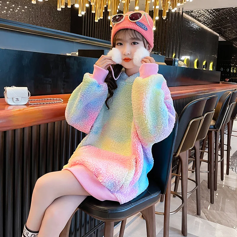Girls lamb velvet sweater late autumn plus velvet thickening keep warm autumn winter air net tie-dye rainbow color wool sweater
Girls lamb velvet sweater late autumn plus velvet thickening keep warm autumn winter air net tie-dye rainbow color wool sweater