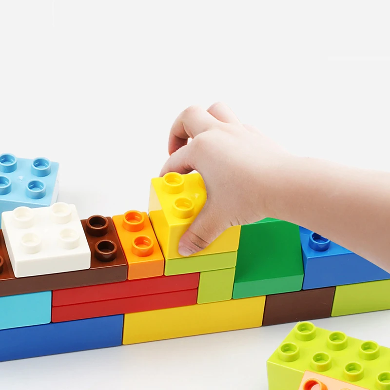 Build Block DIY Classic Toys for Kids Bulk Bricks Assemblage City Educational Children Develop intelligence Toys Gift 2000pcs
Build Block DIY Classic Toys for Kids Bulk Bricks Assemblage City Educational Children Develop intelligence Toys Gift 2000pcs