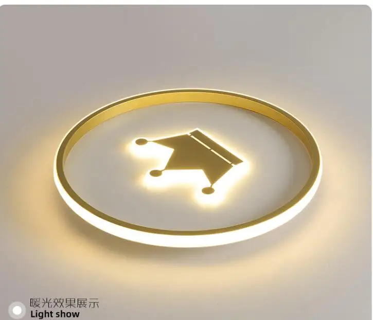 Bedroom ceiling lamp simple modern creative crown lamp warm and romantic boy girl children's room nordic lamps
Bedroom ceiling lamp simple modern creative crown lamp warm and romantic boy girl children's room nordic lamps