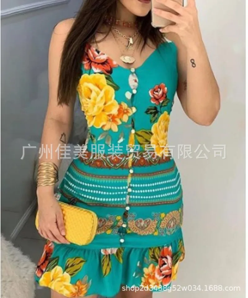 2021 new ladies dress green butterfly print A-line sling dress female skirt 
2021 new ladies dress green butterfly print A-line sling dress female skirt