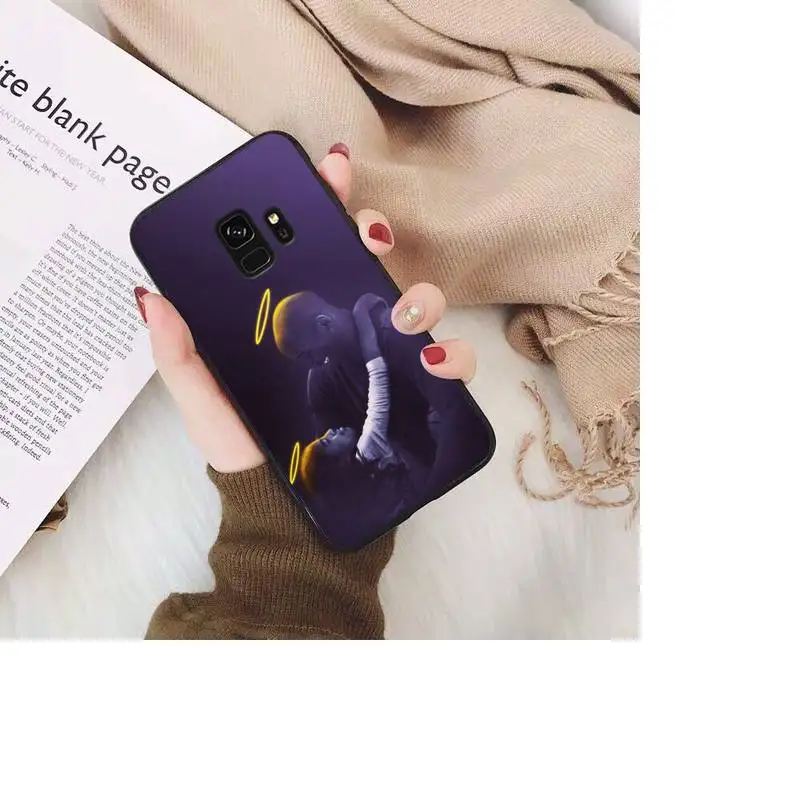 In memory of Kobe Bryant Phone Case For Samsung Galaxy A50 A30 A71 A40 S10E A60 A50s A30s Note 8 9 S10 Plus S10 S20 S8
In memory of Kobe Bryant Phone Case For Samsung Galaxy A50 A30 A71 A40 S10E A60 A50s A30s Note 8 9 S10 Plus S10 S20 S8