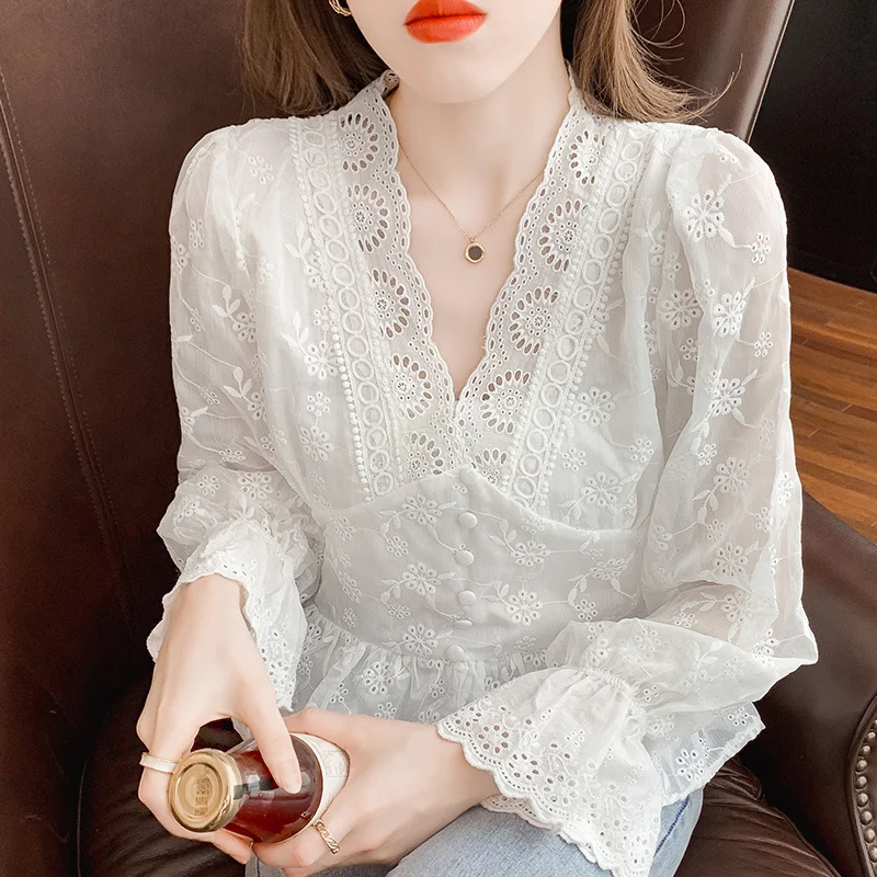 Женская шифоновая рубашка с V-образным вырезом, в западном стиле
Женская шифоновая рубашка с V-образным вырезом, в западном стиле