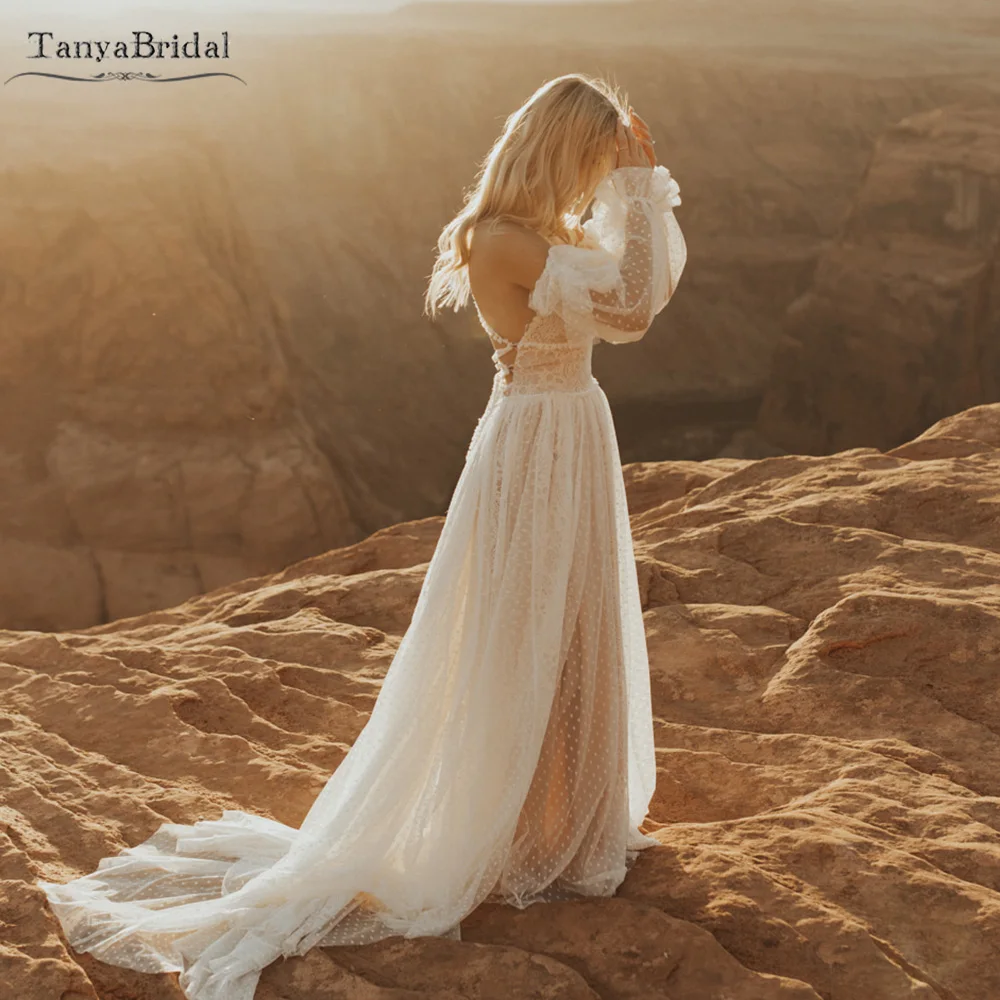 Boho GYPSY Wedding Dresses Fashion Puff Sleeve A Line Dot Tulle Bridal Gowns Cross Back DW608
Boho GYPSY Wedding Dresses Fashion Puff Sleeve A Line Dot Tulle Bridal Gowns Cross Back DW608