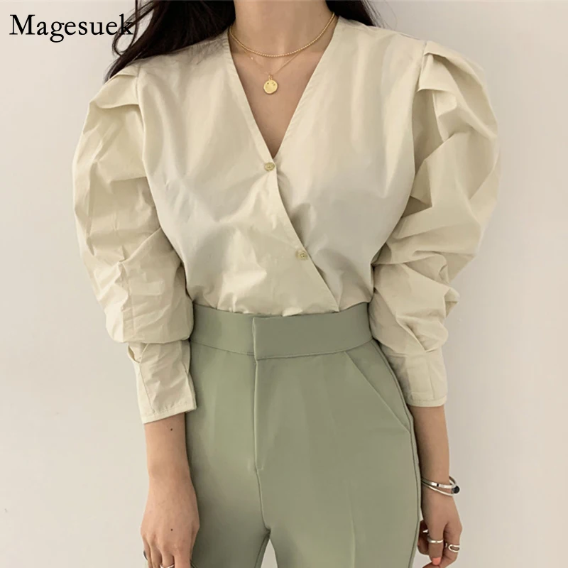 Spring V Neck Shirt Ladies New Korean Puff Sleeve Apricot Tops 2021 Chic Cross Single Button Blouse Women Blusas Mujer 13215
Spring V Neck Shirt Ladies New Korean Puff Sleeve Apricot Tops 2021 Chic Cross Single Button Blouse Women Blusas Mujer 13215