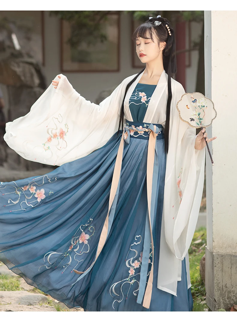 National Clothing Embroidery Hanfu Dress Han Dynasty Princess Chiffon Cloak Stage Performance Big Sleeve Costume dress
National Clothing Embroidery Hanfu Dress Han Dynasty Princess Chiffon Cloak Stage Performance Big Sleeve Costume dress