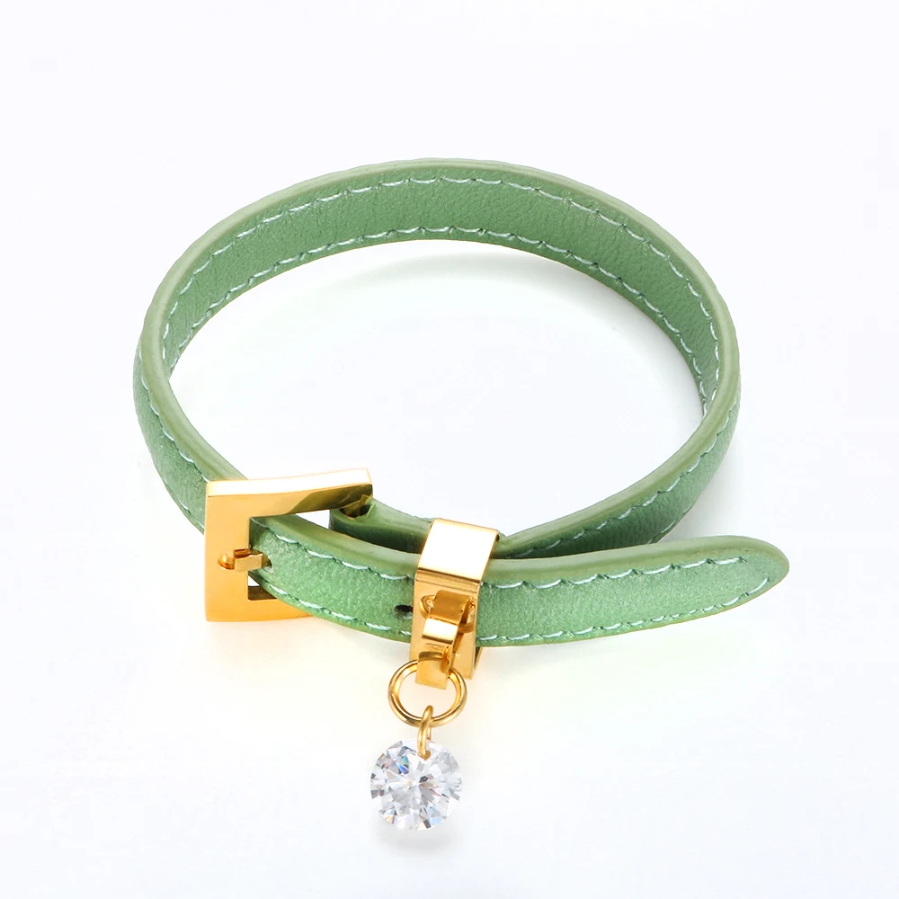 Luxury Genuine Leather Bracelet Bangle With Big CZ Stone for Woman Man Adjustable Watch Belt Wristband Wedding Jewellery Gifts
Luxury Genuine Leather Bracelet Bangle With Big CZ Stone for Woman Man Adjustable Watch Belt Wristband Wedding Jewellery Gifts