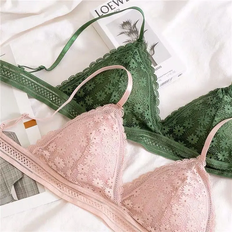 French Lace Bra With Convertible Padded Ultra thin Wireless Triangle Soft Cup Girls Bralette Sexy Underwear
French Lace Bra With Convertible Padded Ultra thin Wireless Triangle Soft Cup Girls Bralette Sexy Underwear