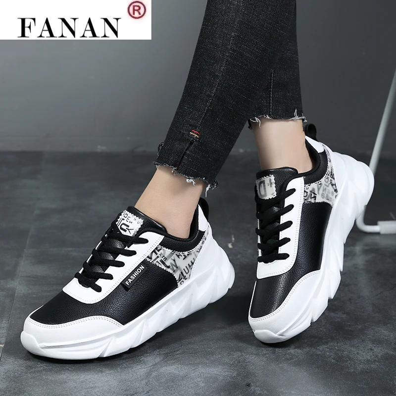 New Women Breathable PU Leather Sneakers Running Flat Shoes Sport Shoes Breathable Casual Shoes Women Chaussure Femme Sapatos
New Women Breathable PU Leather Sneakers Running Flat Shoes Sport Shoes Breathable Casual Shoes Women Chaussure Femme Sapatos