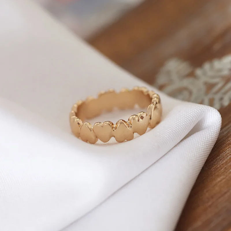 Fashion Solid Love Wedding Jewelry Simple and Cute Heart-shaped Ladies Banquet Ring for Women Whole Sale
Fashion Solid Love Wedding Jewelry Simple and Cute Heart-shaped Ladies Banquet Ring for Women Whole Sale