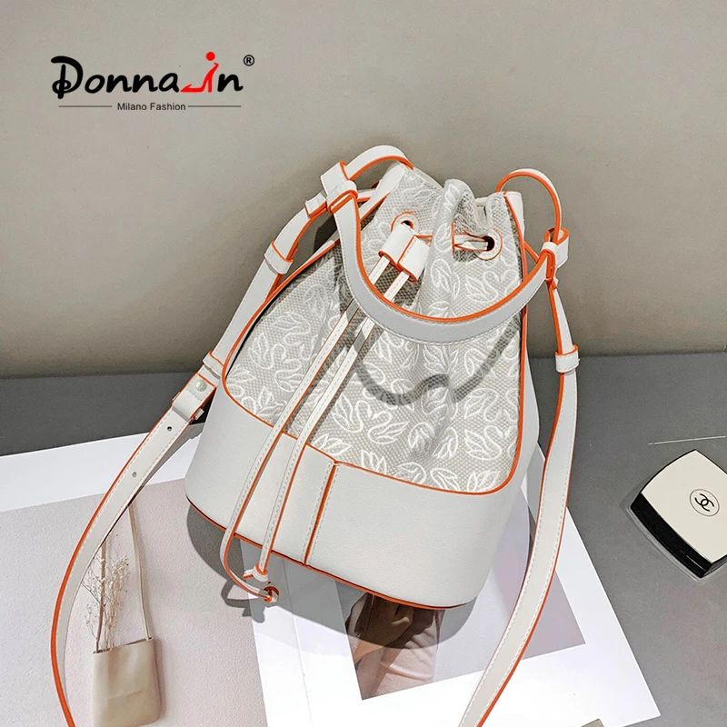 Donna-in 2021 новые женские сумки на шнурке, роскошные Повседневные Сумки из натуральной кожи, большие вместительные модные сумки через плечо, су...
Donna-in 2021 новые женские сумки на шнурке, роскошные Повседневные Сумки из натуральной кожи, большие вместительные модные сумки через плечо, су...