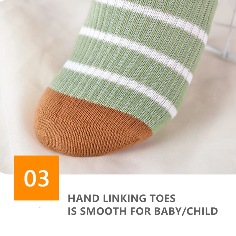 2021 New Fashion Children Combed Cotton Skin Friendly Soft Comfortable Seamless High Quality Socks 3 Pack Size 3-5Y 6-8Y 9-12Y 
2021 New Fashion Children Combed Cotton Skin Friendly Soft Comfortable Seamless High Quality Socks 3 Pack Size 3-5Y 6-8Y 9-12Y