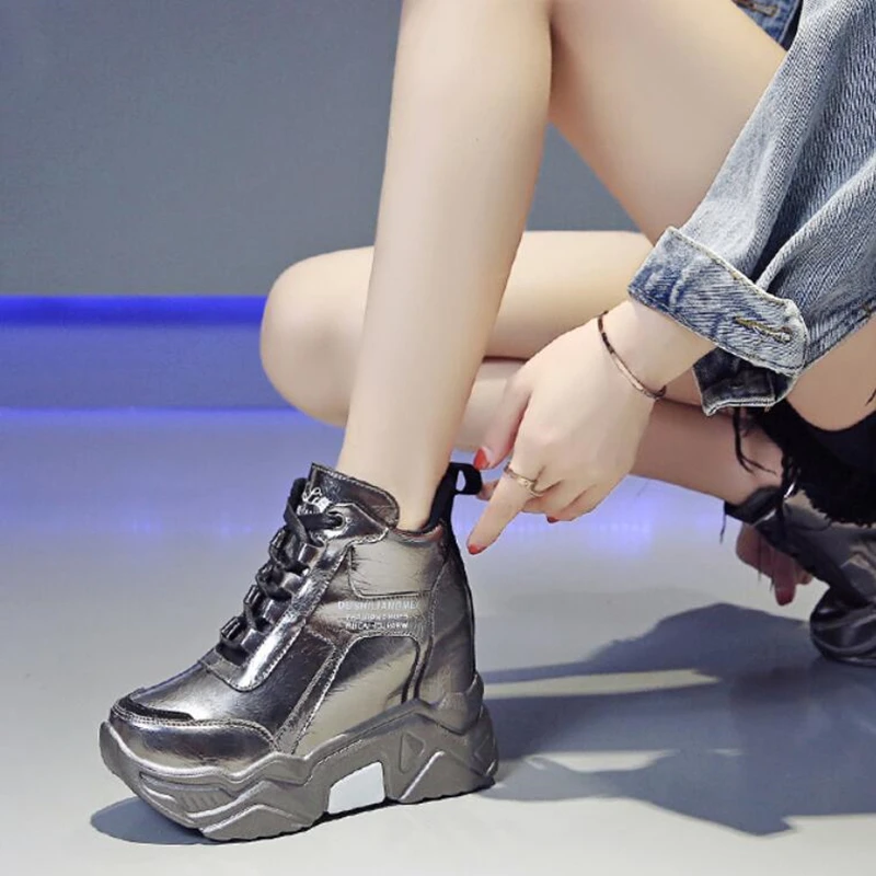 Chunky Platform Outdoor Sneakers Women Winter Warm Super High Heels Casual Shoes Woman Height Increasing Boot Mujer 2020 BD-45
Chunky Platform Outdoor Sneakers Women Winter Warm Super High Heels Casual Shoes Woman Height Increasing Boot Mujer 2020 BD-45